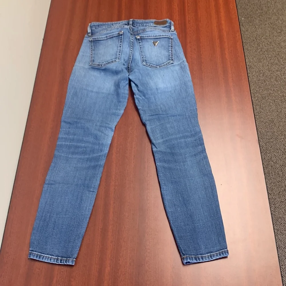 Guess Jeans - Picture 5 of 7